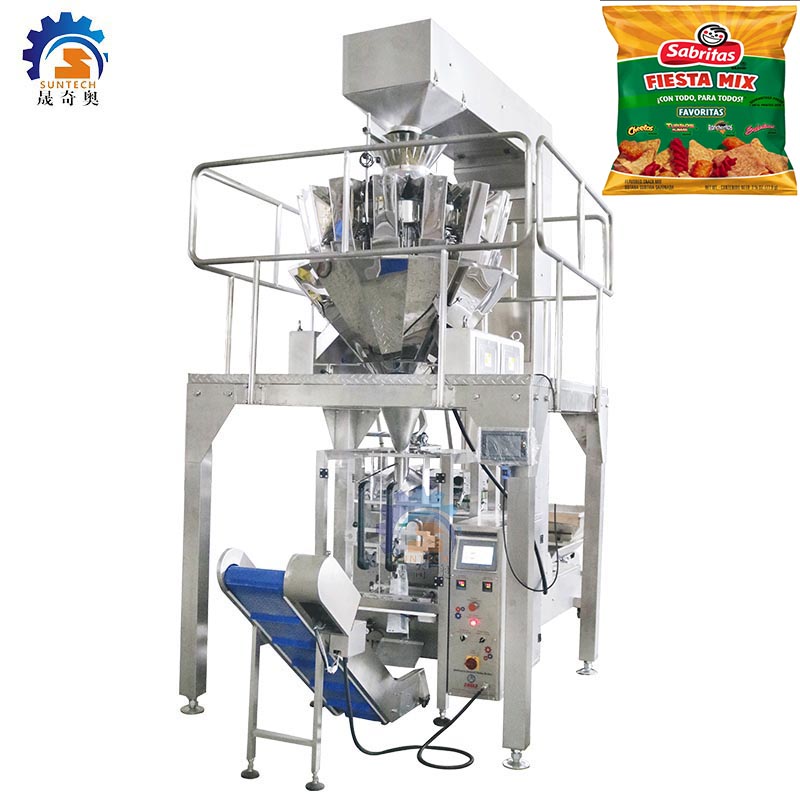 Fully automatic30g 50g puffed rice chips snacks food vertical packing machine